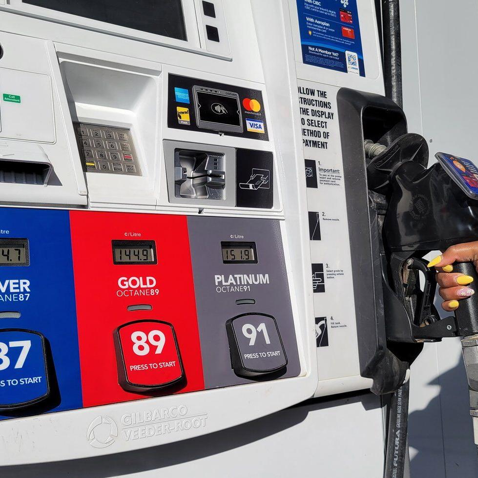 Economists expect end of consumer carbon price pulled down April inflation to 1.6%